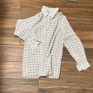 Liz Claiborne Women's White and Black Button-Down Shirt